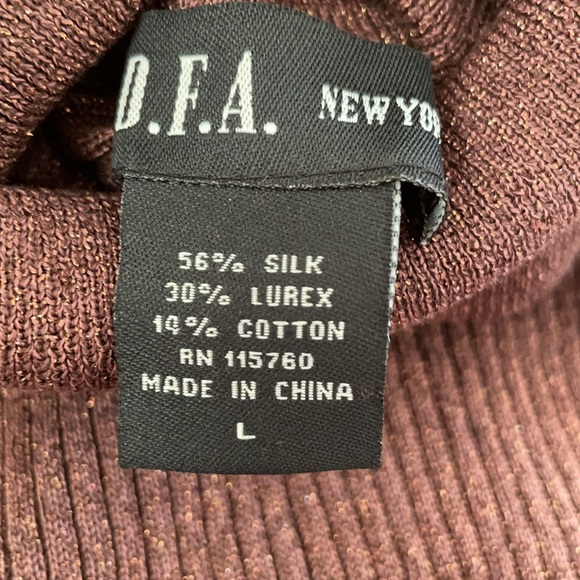 Sleeves shimmering sweater ONE DAY SALE - Picture 3 of 6